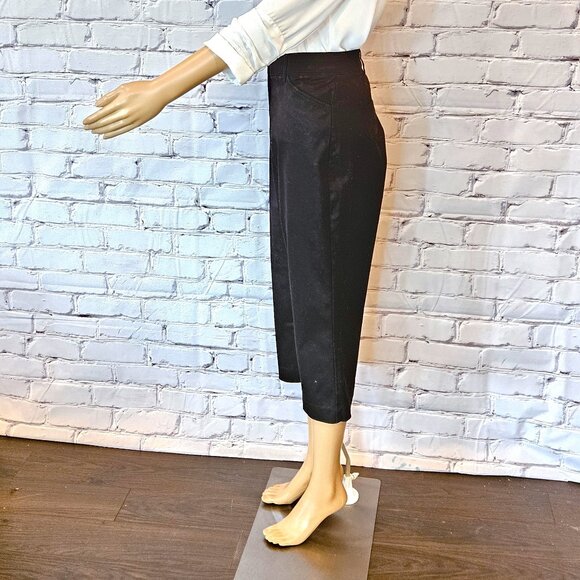 KIM ROGERS, cotton cropped black capri pants - Picture 8 of 13